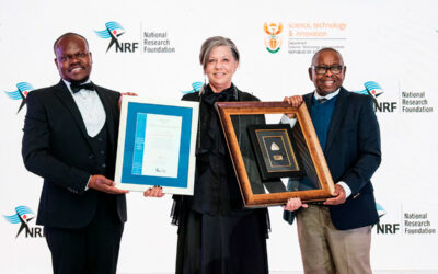 Professor Jill Farrant receives Lifetime Achievement Award at 2025 NRF Awards, reinforcing UCT’s leadership within the BOOSTER project
